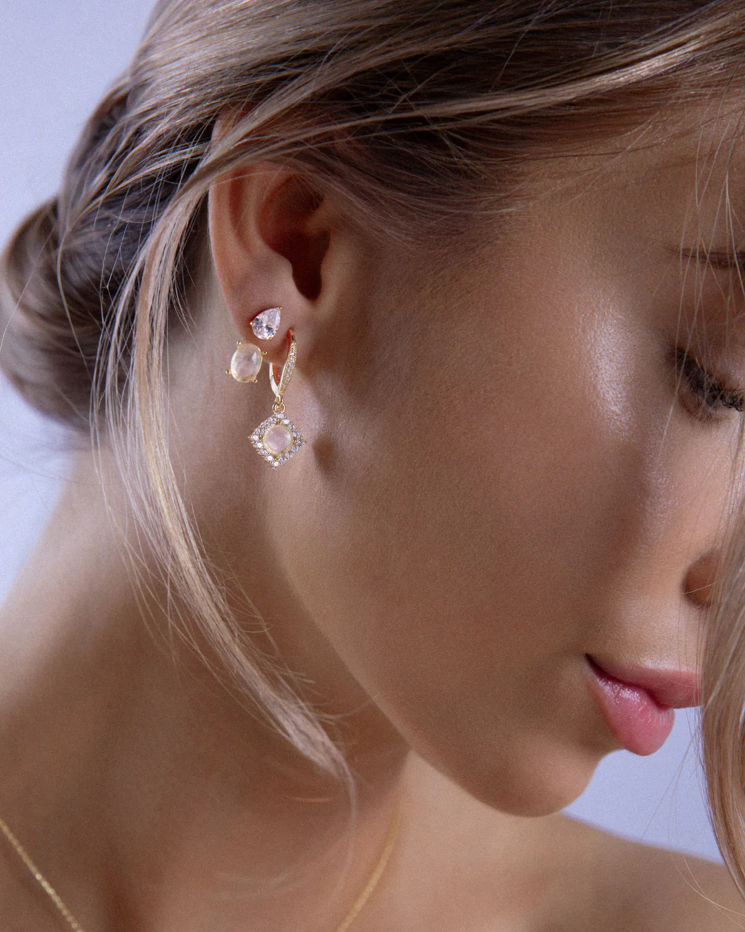 The Amélie Moonstone earrings - gold plated - Image 3