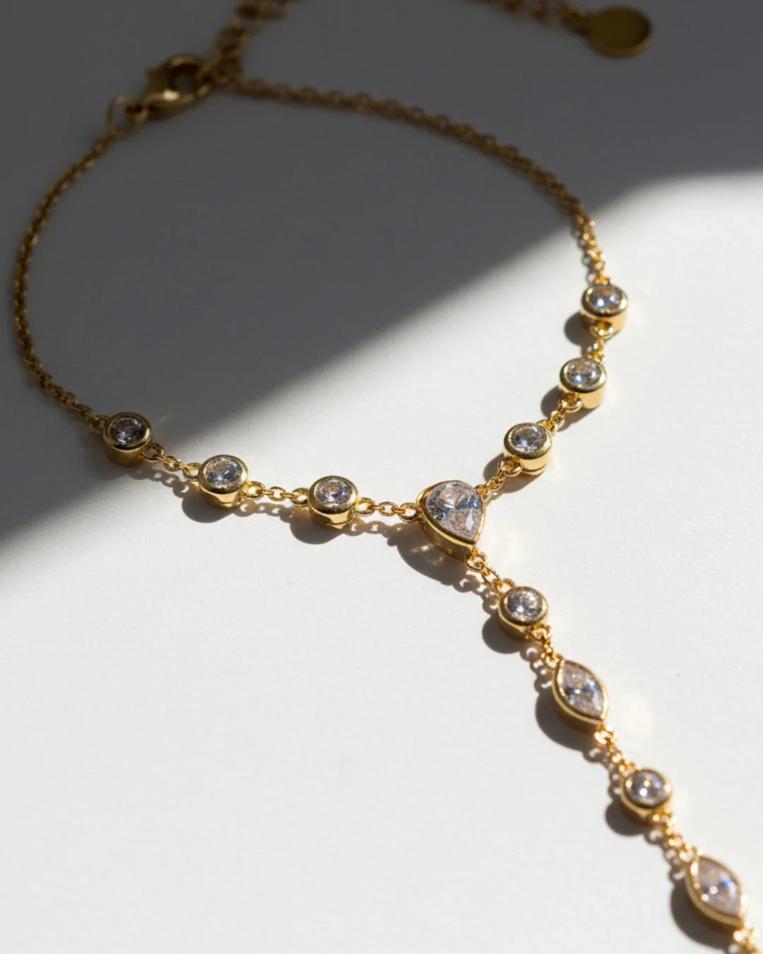The Aurelia hand chain - gold plated - Image 10