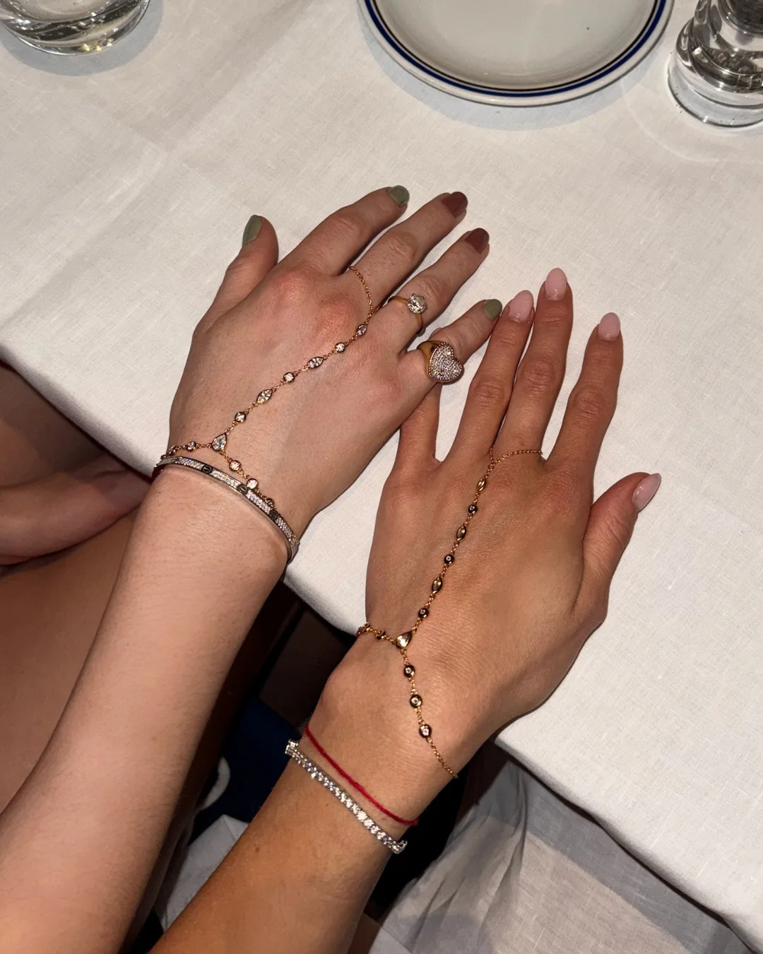 The Aurelia hand chain - gold plated - Image 18