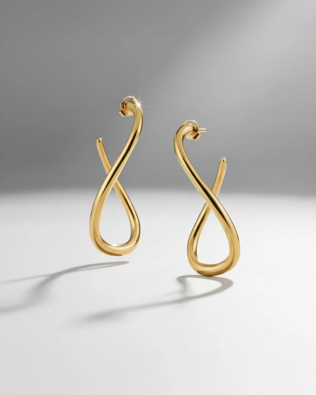The Bella hoops - gold plated - Image 4
