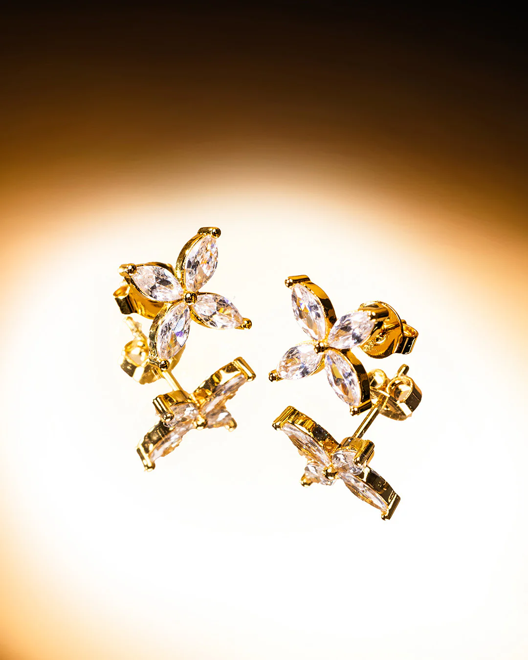 The Celia studs - gold plated - Image 3