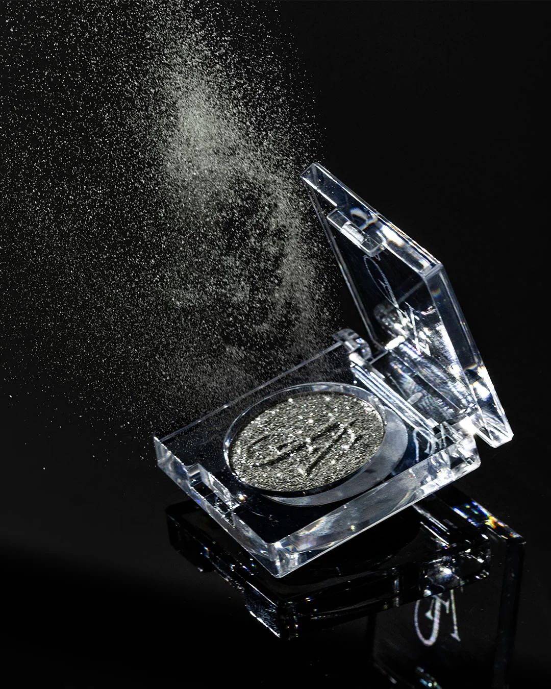 The Diamond Crush eyeshadow - Image 3