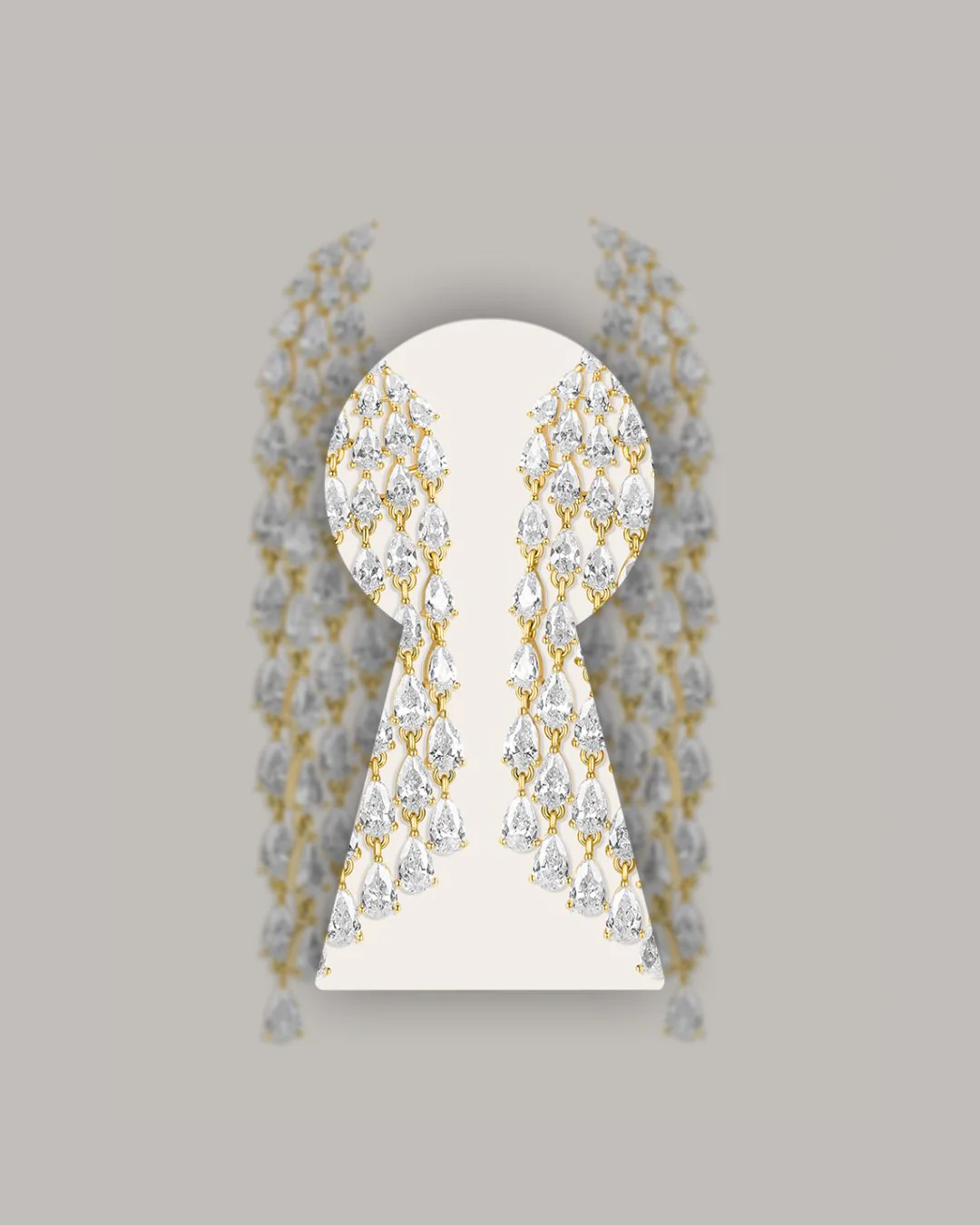 The Elara earrings - gold plated