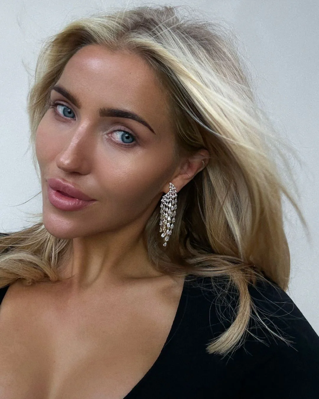 The Elara earrings - gold plated - Image 10