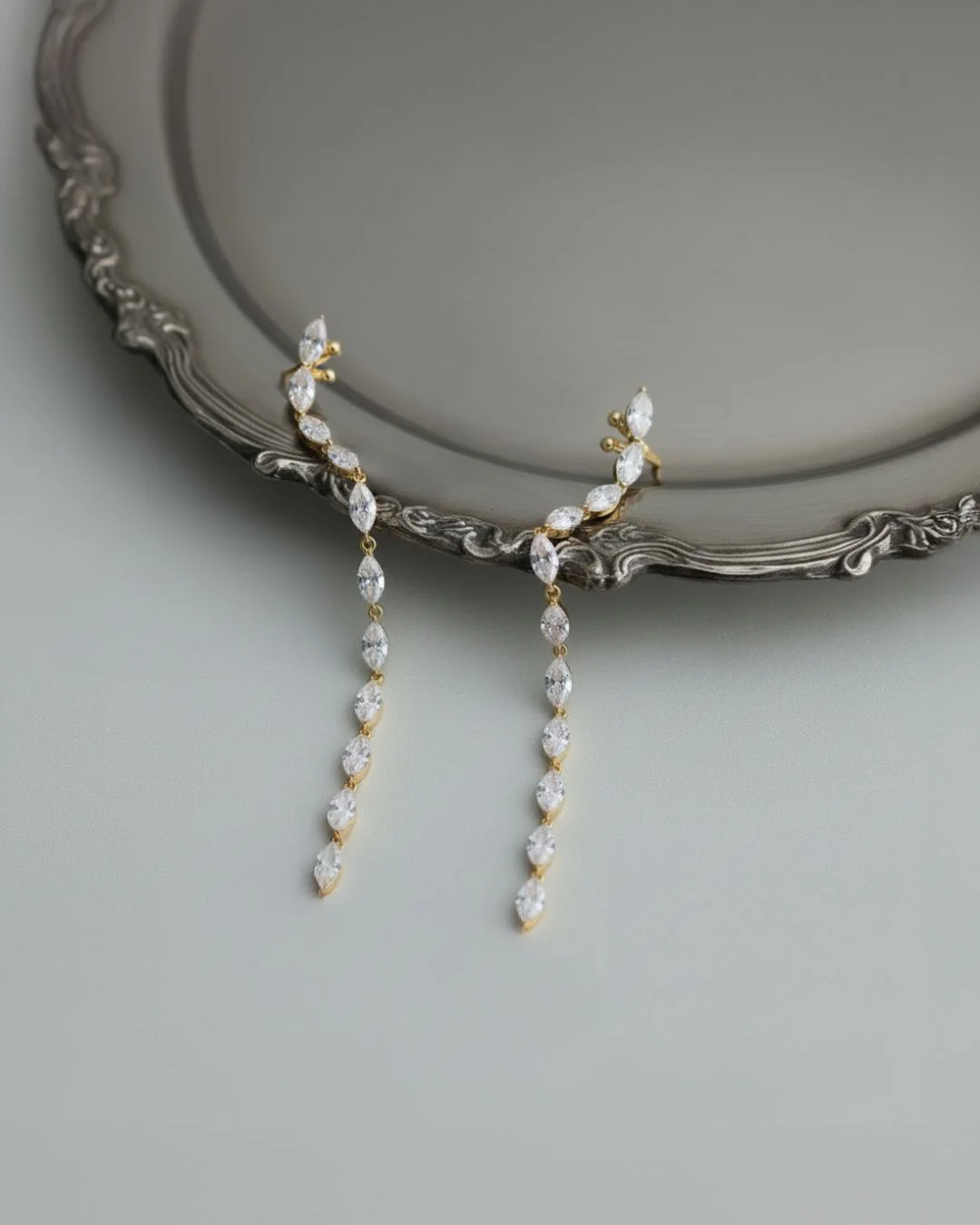 The Freya Climber earrings - gold plated - Image 10