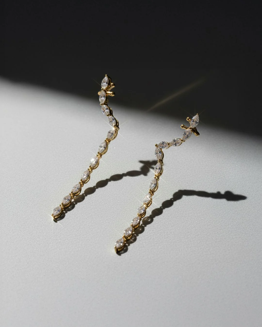 The Freya Climber earrings - gold plated - Image 6