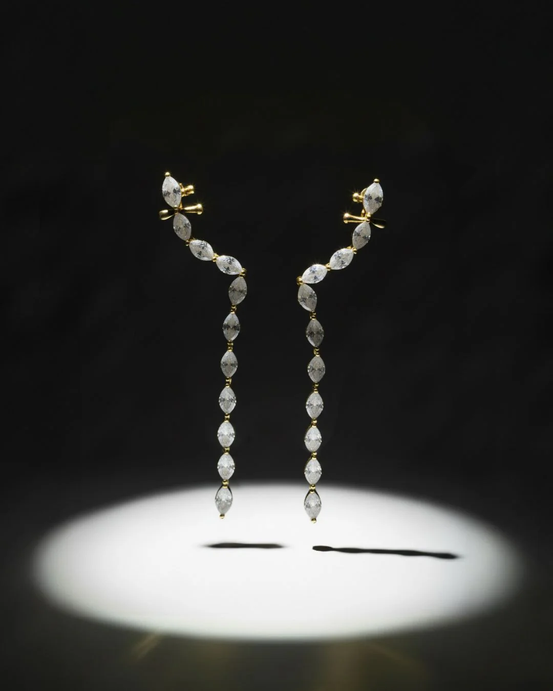 The Freya Climber earrings - gold plated - Image 8