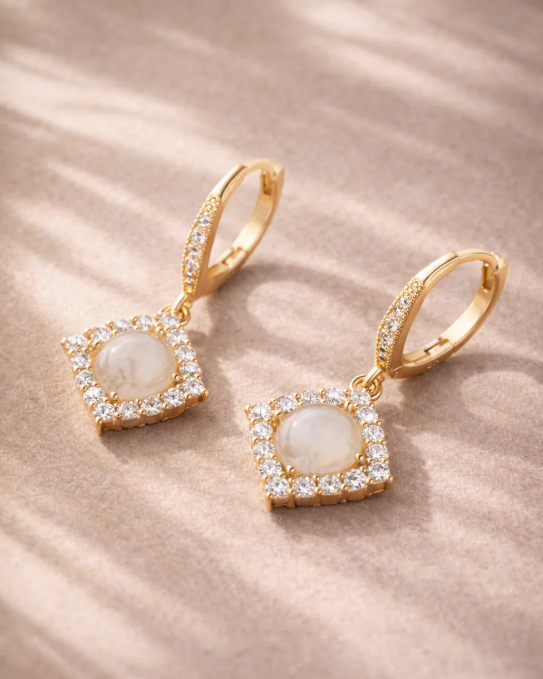 The Lila Moonstone earrings - gold plated - Image 3