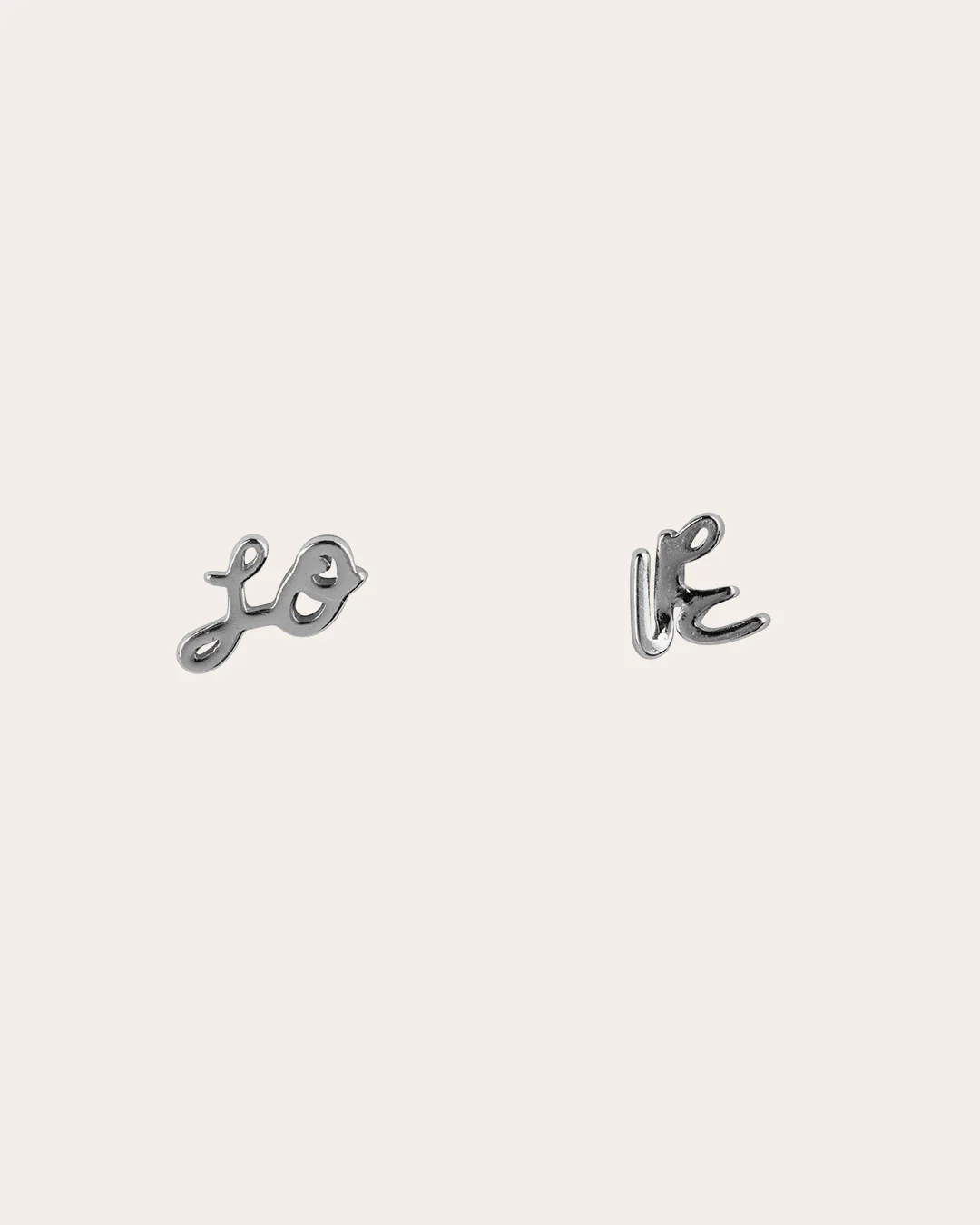 The LO-VE earrings - silver plated