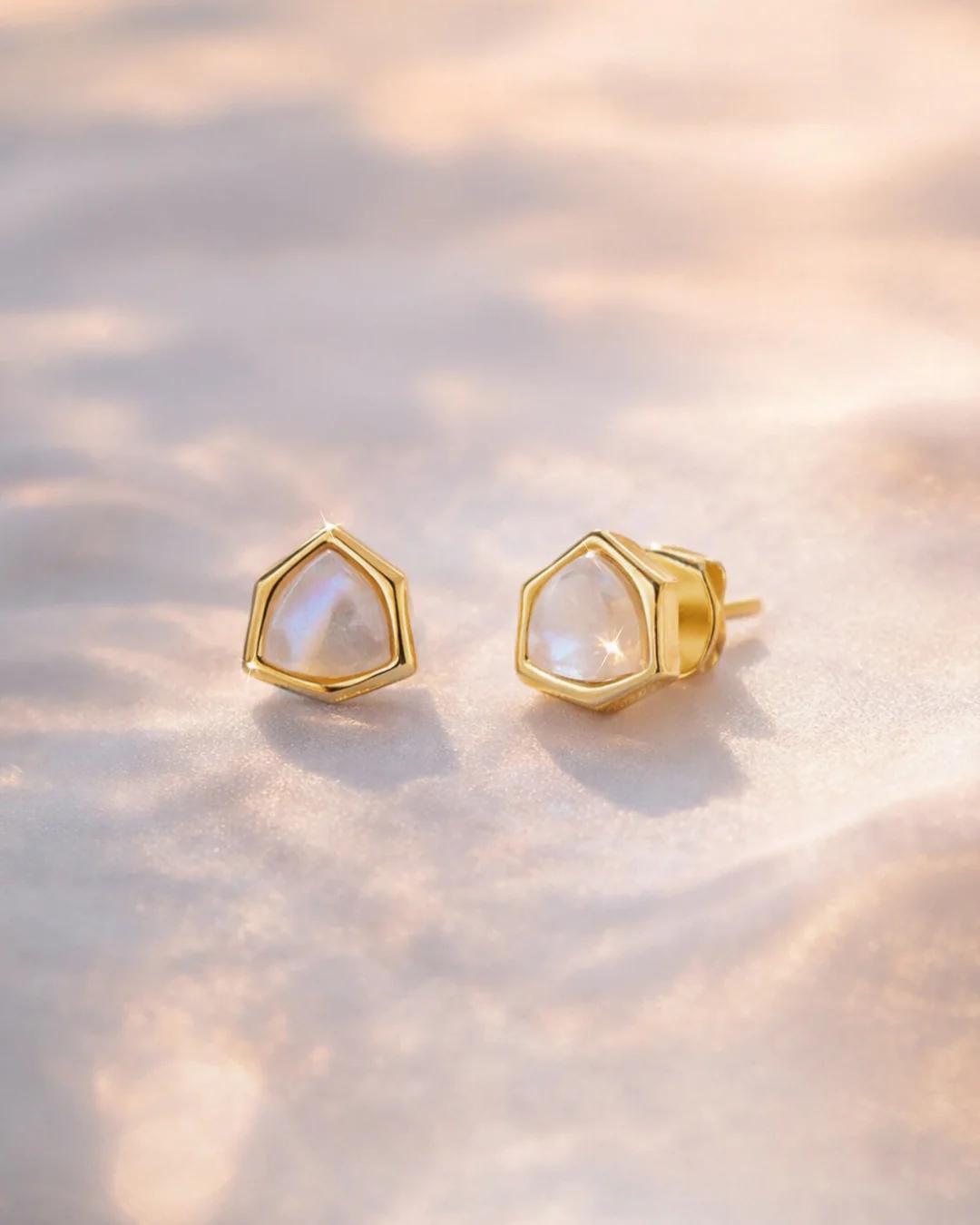 The Moonstone studs - gold plated - Image 6