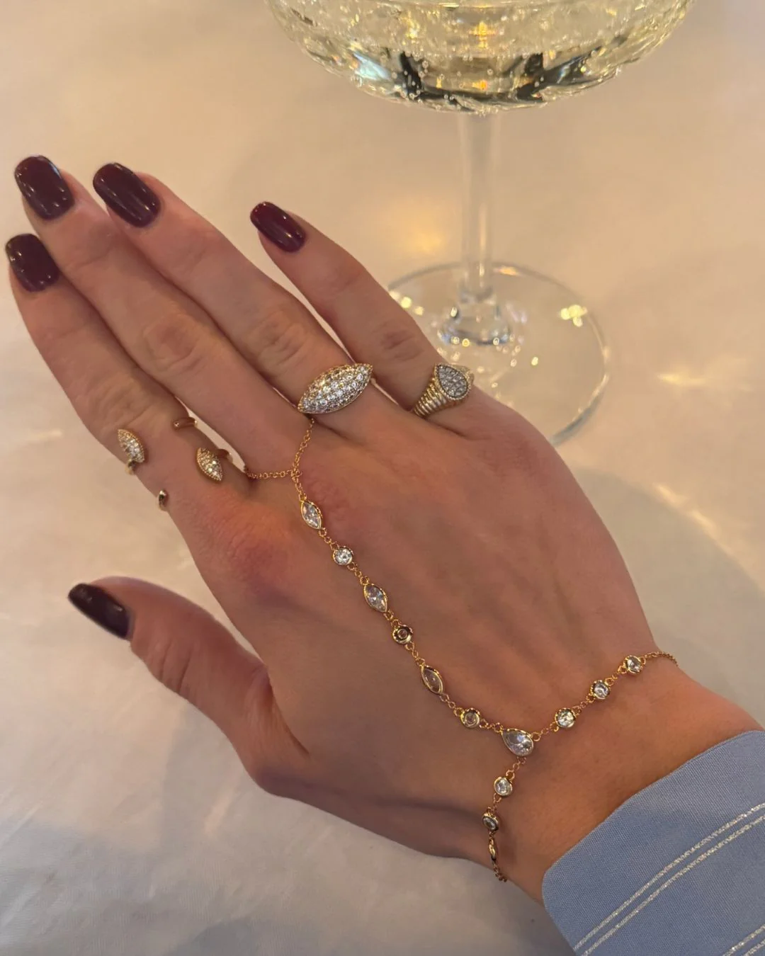 The Aurelia hand chain - gold plated - Image 20