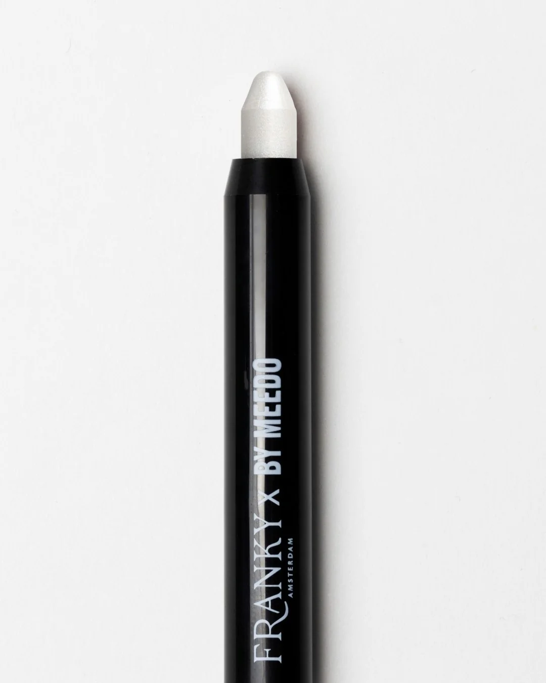 The Sugar Frost eyeshadow stick - Image 3